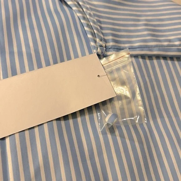 Nordstrom Rack Strip Sleeveless Blouse | SIZE L - Picture 7 of 7